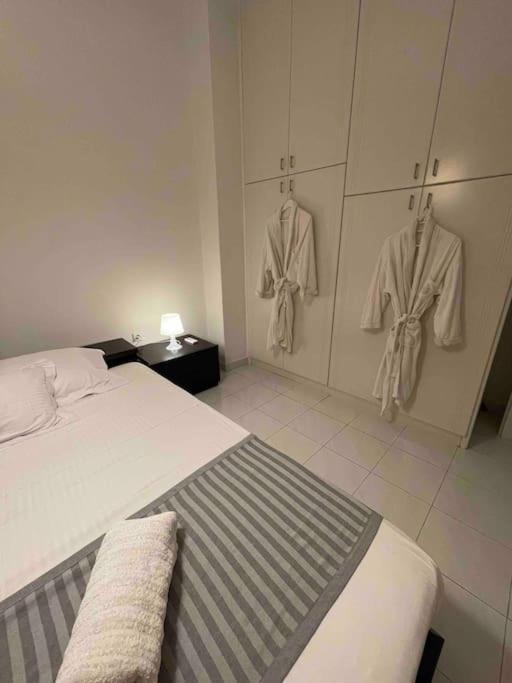 Downtown Tinos View Apartment エクステリア 写真