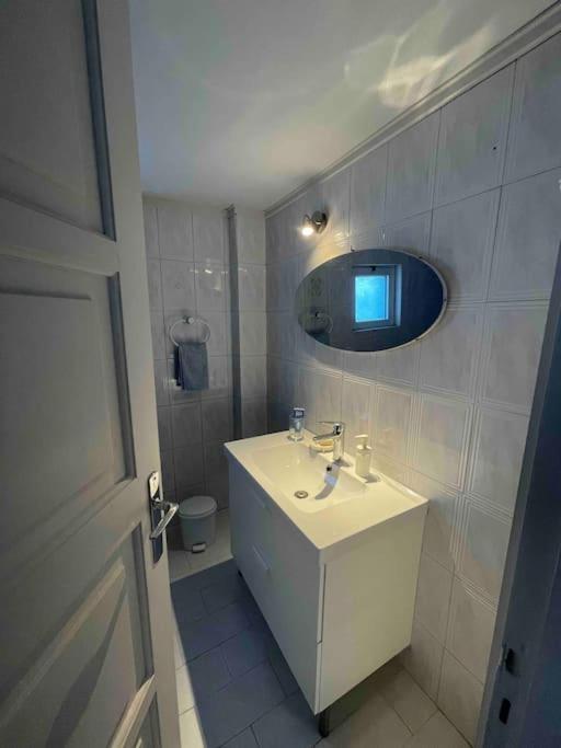Downtown Tinos View Apartment エクステリア 写真