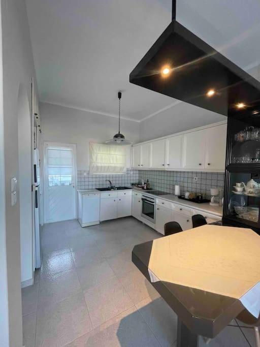 Downtown Tinos View Apartment エクステリア 写真